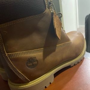 TIMBERLAND WATERPROOF BOOTS 6inch
